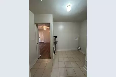 7223 Valmont Drive, Houston, TX 77016 - Photo 5