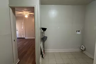 7223 Valmont Dr, Houston, TX 77016 - Photo 5