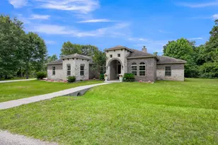 8992 Windjammer Ln, Montgomery, TX 77316 - Photo 5