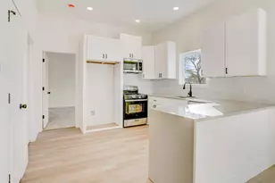 10514 Ashville Dr, Houston, TX 77051 - Photo 5