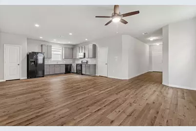 2519 Moapa Drive, Conroe, TX 77384 - Photo 9
