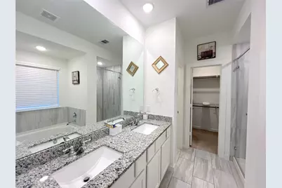 5147 Klein Orchard Drive, Houston, TX 77066 - Photo 13