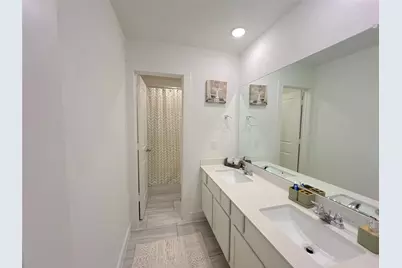 5147 Klein Orchard Drive, Houston, TX 77066 - Photo 19