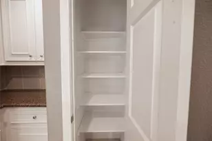 13165 Snow Ln, Willis, TX 77318 - Photo 11