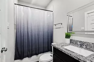 8159 Tate St, Houston, TX 77028 - Photo 7