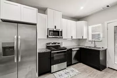 8159 Tate St #B, Houston, TX 77028 - Photo 3