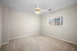 1927 Enchanted Park Dr, Spring, TX 77386 - Photo 15