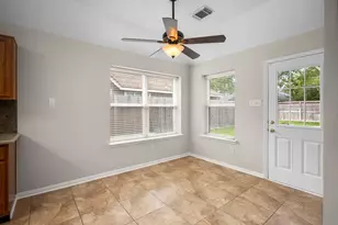1927 Enchanted Park Dr, Spring, TX 77386 - Photo 13