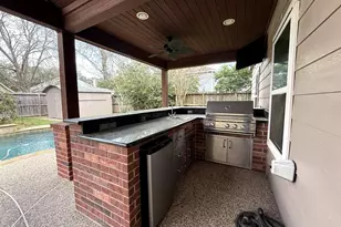 1927 Enchanted Park Dr, Spring, TX 77386 - Photo 7