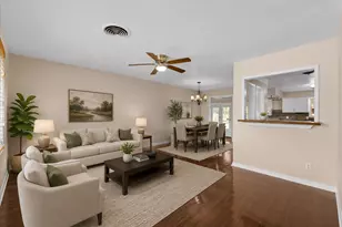 243 Empress Dr, Houston, TX 77034 - Photo 3