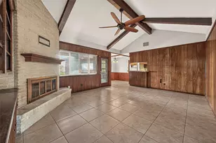 15318 Torry Pines Rd, Houston, TX 77062 - Photo 11