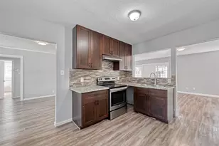 4118 Sunflower St, Houston, TX 77051 - Photo 9