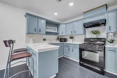 4011 Markley Street, Houston, TX 77087 - Photo 9