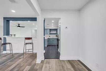 4011 Markley Street, Houston, TX 77087 - Photo 9