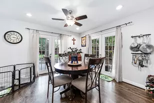 1601 Saxon Dr, Houston, TX 77018 - Photo 15