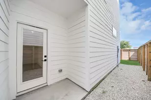 3464 Bremond St, Houston, TX 77004 - Photo 27