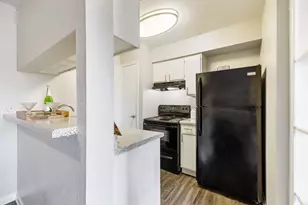 8701 Town Park Dr, Houston, TX 77036 - Photo 3