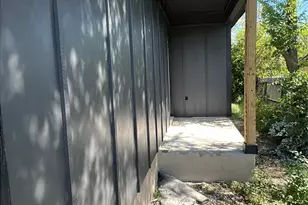 1715 El Monte Blvd, San Antonio, TX 78201 - Photo 5