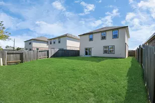 7819 Royalwood Dr, Houston, TX 77049 - Photo 3
