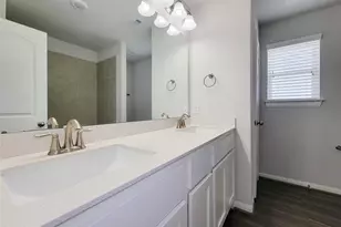 2470 Diamond D Dr, Beaumont, TX 77713 - Photo 35