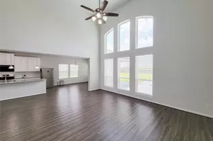 2470 Diamond D Dr, Beaumont, TX 77713 - Photo 7