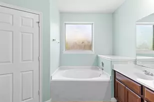 2451 Porto Way, League City, TX 77573 - Photo 19