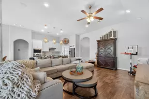 4821 La Piedra, League City, TX 77573 - Photo 5