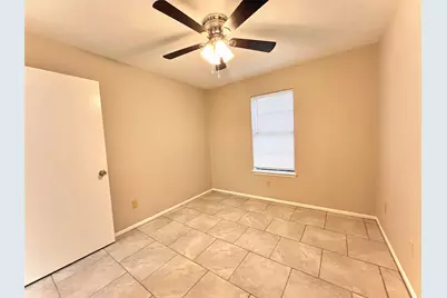 2100 Austin Street #23, Bay City, TX 77414 - Photo 9