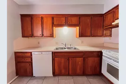 2100 Austin Street #23, Bay City, TX 77414 - Photo 3