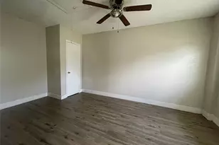 5250 Dumore Dr, Houston, TX 77048 - Photo 7