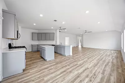 4907 Gentle Creek Court, Richmond, TX 77469 - Photo 13