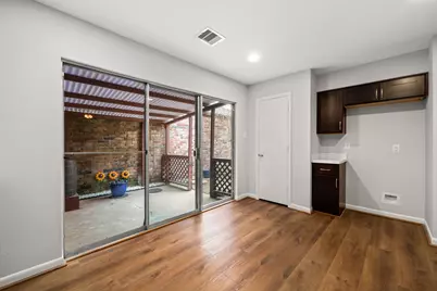 8807 Belle Glen Drive, Houston, TX 77099 - Photo 15