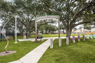 8807 Belle Glen Drive, Houston, TX 77099 - Photo 27