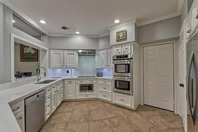 609 Edgewood Drive, Montgomery, TX 77356 - Photo 17