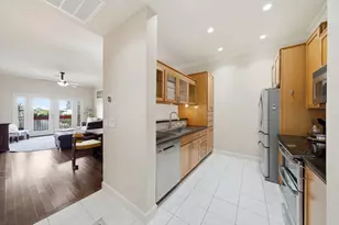 100 Willard St, Houston, TX 77006 - Photo 9