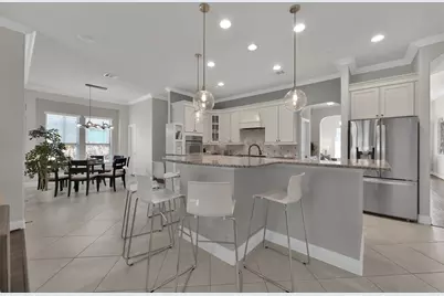 98 Lindenberry Circle, The Woodlands, TX 77389 - Photo 11