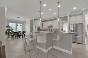 98 Lindenberry Cir, The Woodlands, TX 77389 - Photo 11