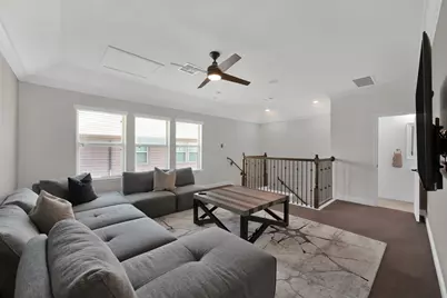 98 Lindenberry Circle, The Woodlands, TX 77389 - Photo 31