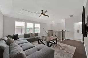 98 Lindenberry Cir, The Woodlands, TX 77389 - Photo 31