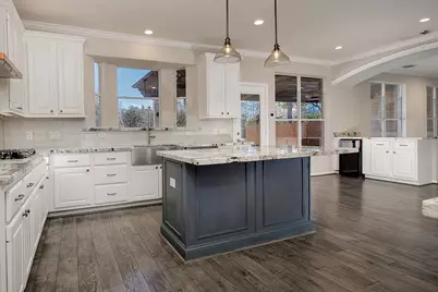 138 Oriel Oaks, The Woodlands, TX 77382 - Photo 9
