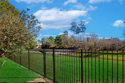 138 Oriel Oaks, The Woodlands, TX 77382 - Photo 33
