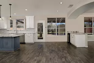 138 Oriel Oaks, The Woodlands, TX 77382 - Photo 11