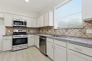 11022 Collingswood Dr, La Porte, TX 77571 - Photo 7