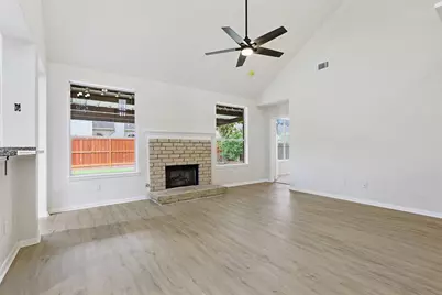 11022 Collingswood Drive, La Porte, TX 77571 - Photo 5