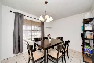 615 Barbara Mae St, Houston, TX 77015 - Photo 11