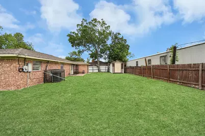 615 Barbara Mae Street, Houston, TX 77015 - Photo 27