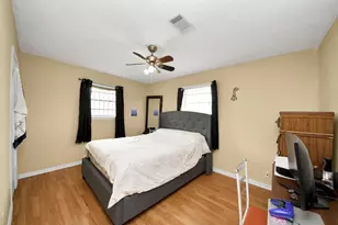 615 Barbara Mae St, Houston, TX 77015 - Photo 17
