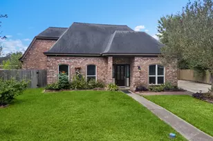 15306 Corona Del Mar Dr, Houston, TX 77083 - Photo 3