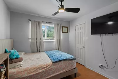 15306 Corona Del Mar Drive, Houston, TX 77083 - Photo 21