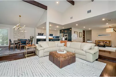 10003 Burgoyne Road, Houston, TX 77042 - Photo 13